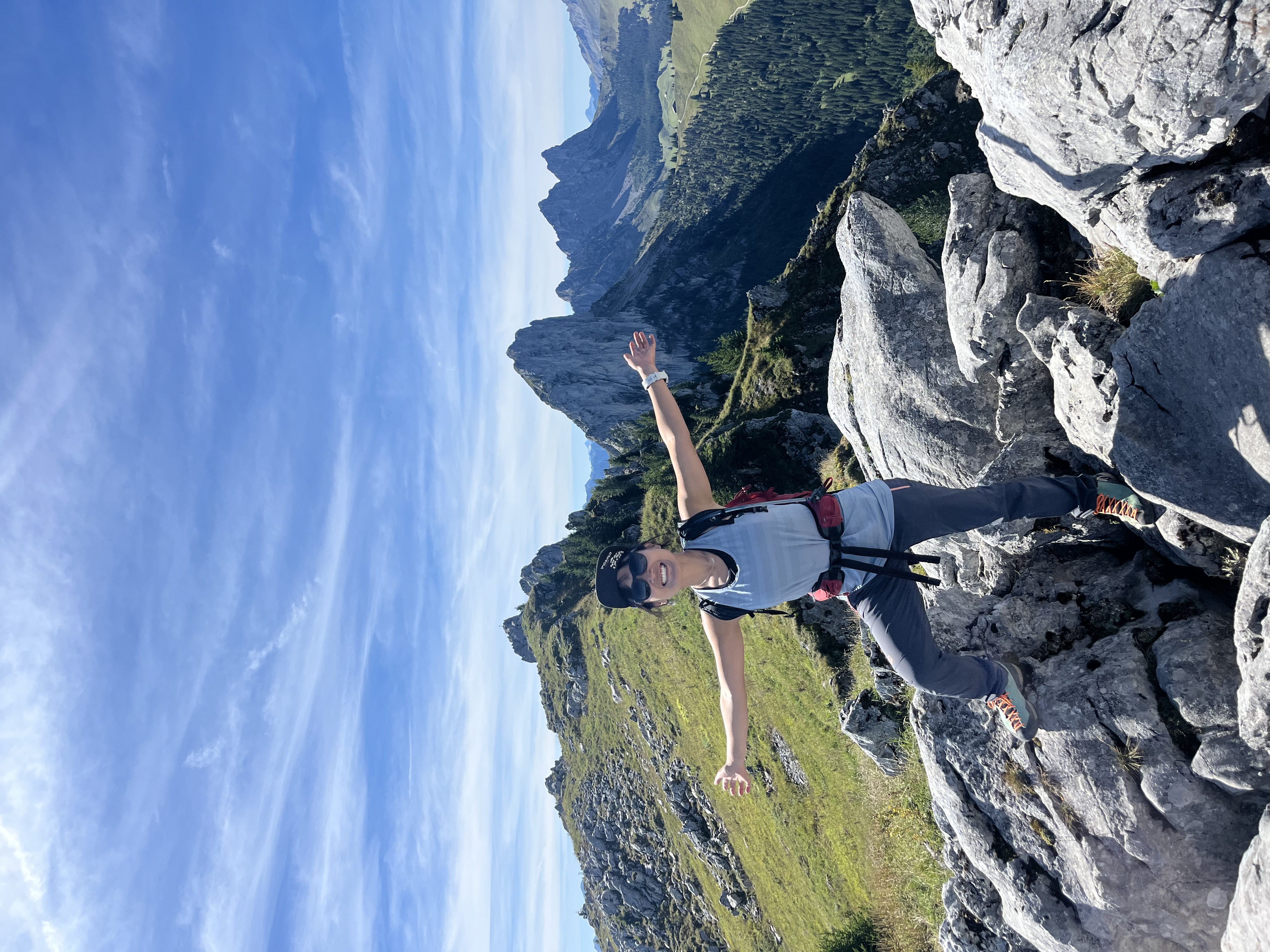 Oh-hyeon in the mountains